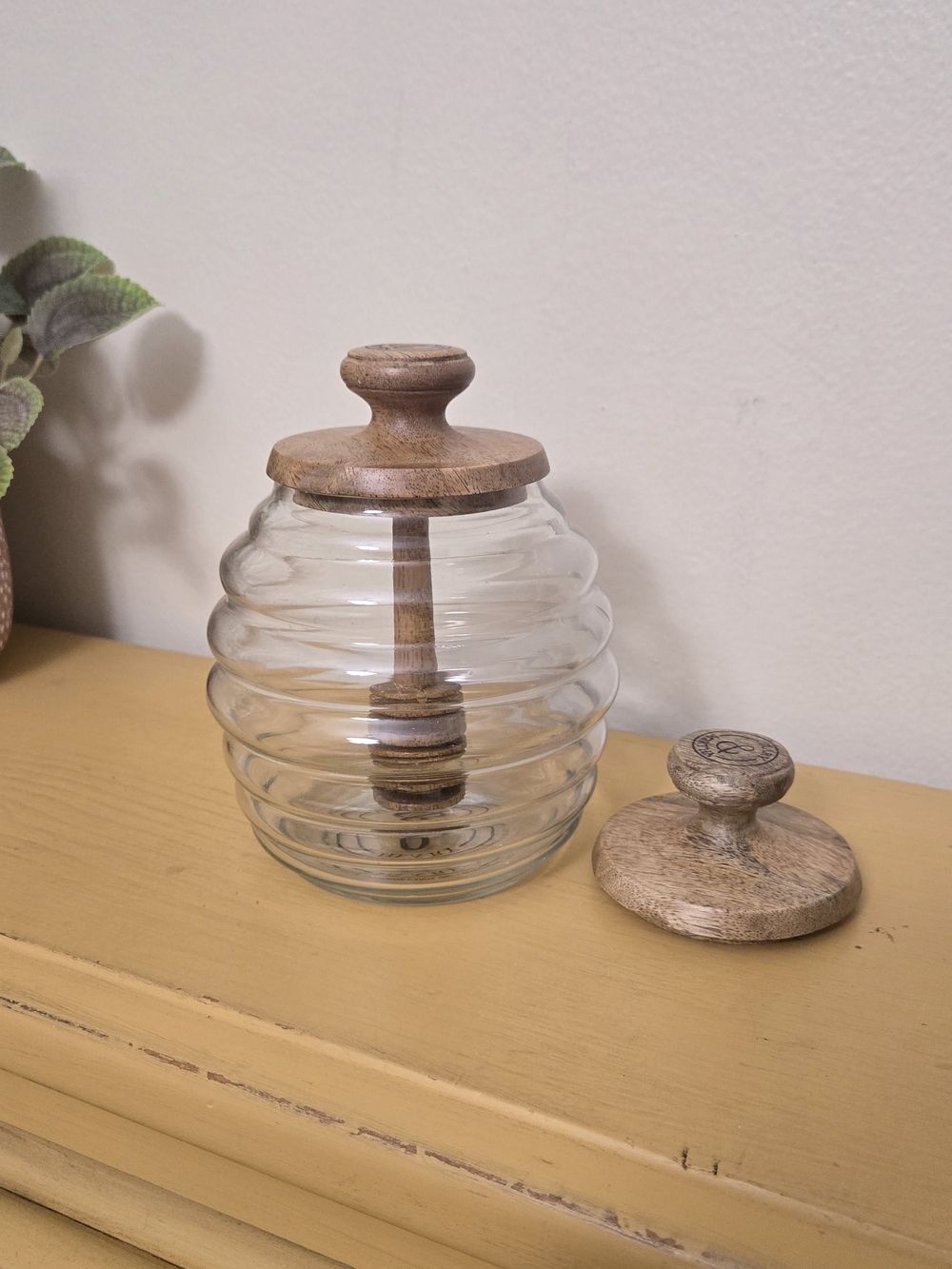 Mary & Martha Glass Honey Jar with Wooden Lid and Dipper - Clear & Natural Wood